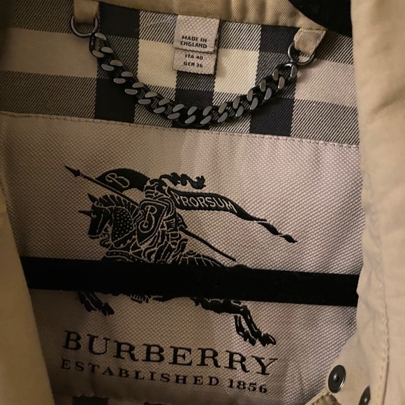 Burberry Trench Coat - Picture 2 of 15